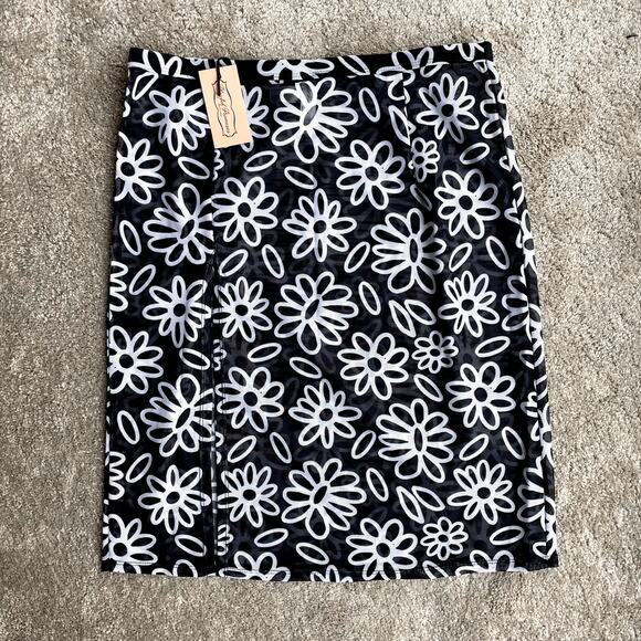ASOS Womens Skirt 4 Black White Floral Mesh Swim Coverup Sheer Festival Beach - Picture 2 of 9
